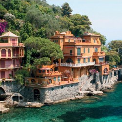 Wallpapers mural Mediterranean villas on the hillside