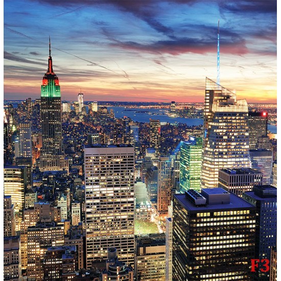 Photo mural Night New York glowing tower in green Photo mural Night New York glowing tower in green