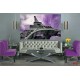 Photo murals Eiffel tower in purple background