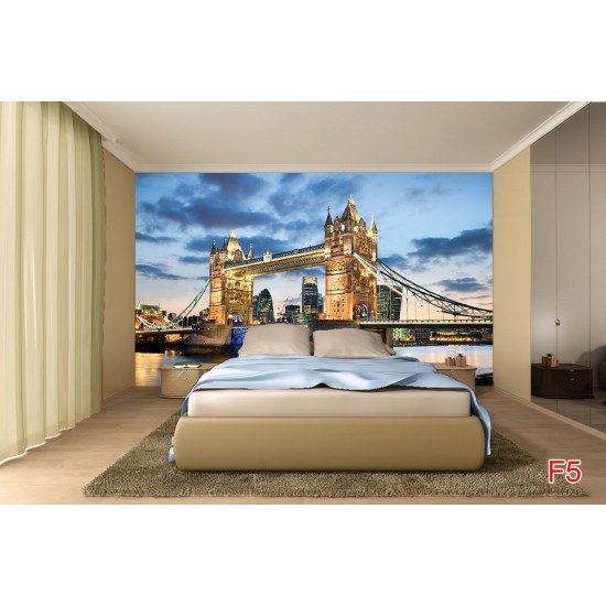 Wallpapers mural Tower bridge in London night sky in 2 colors Wallpapers mural Tower bridge in London night sky in 2 colors