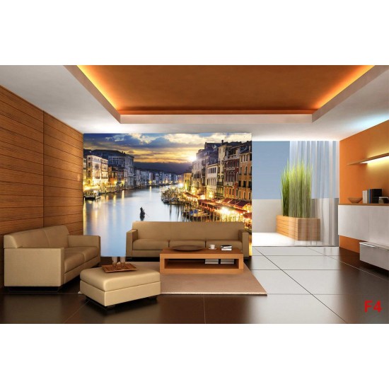 Wallpapers mural night view of a beautiful Venetian channel