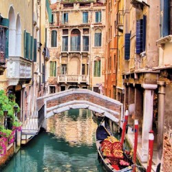 Wallpapers mural retro view of a beautiful Venetian channel