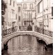 Wallpapers view of a beautiful retro bridge Wallpapers view of a beautiful retro bridge